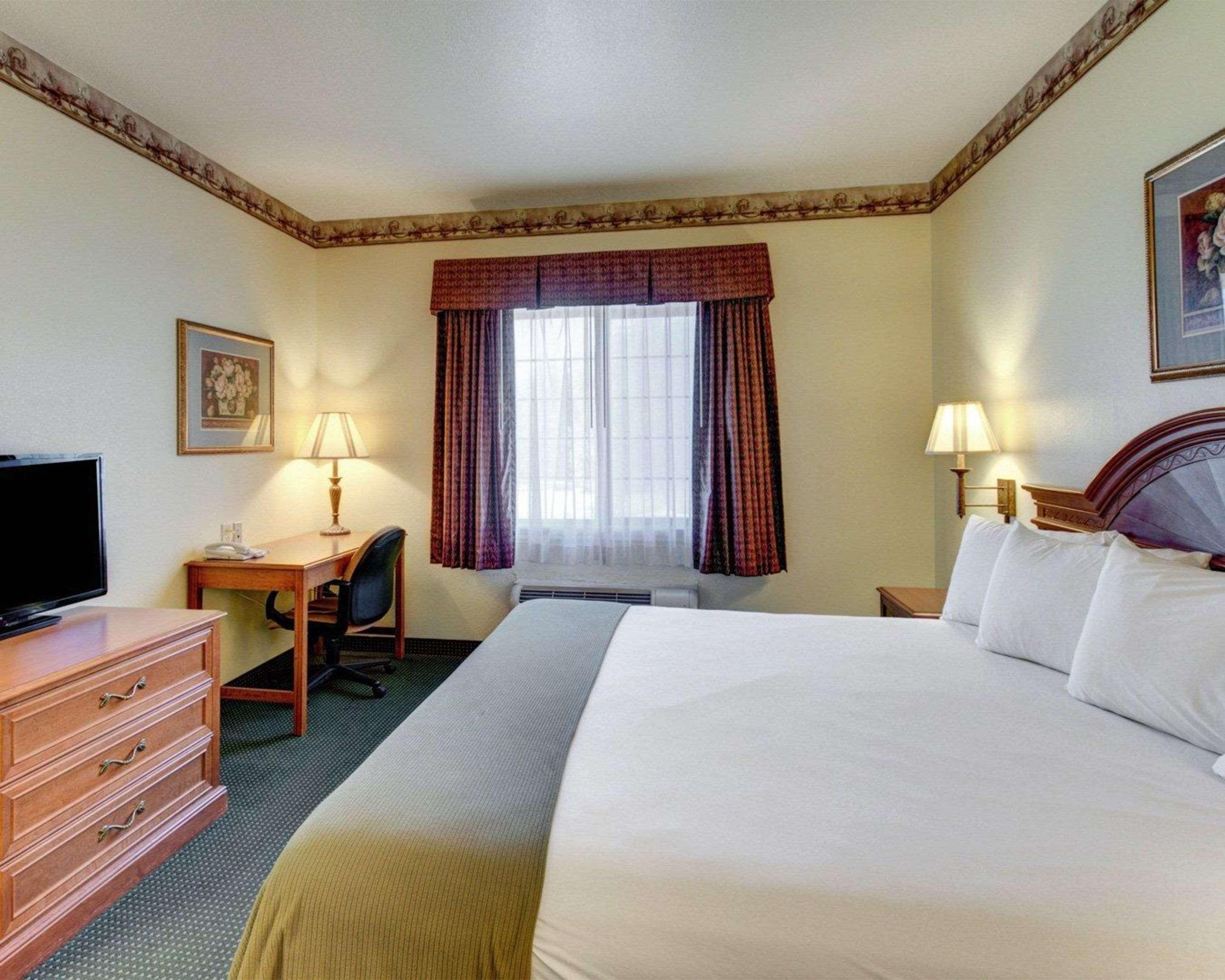 Quality Inn & Suites - Glen Rose Esterno foto