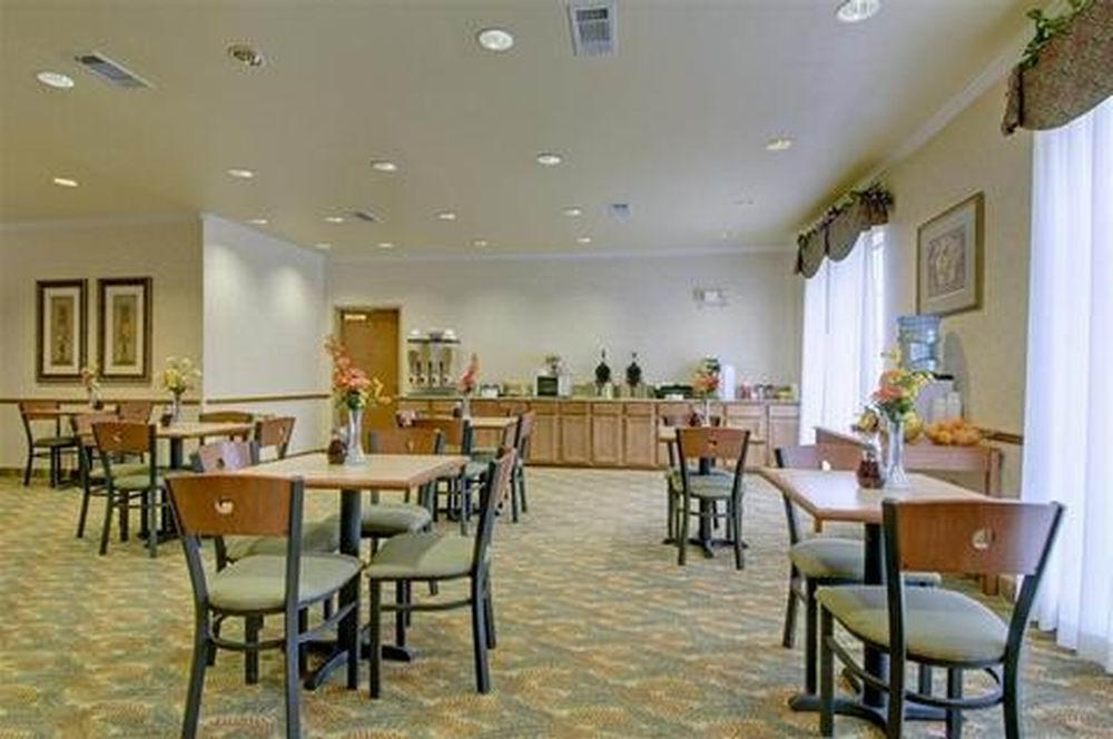 Quality Inn & Suites - Glen Rose Ristorante foto