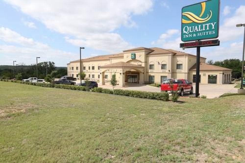 Quality Inn & Suites - Glen Rose Esterno foto