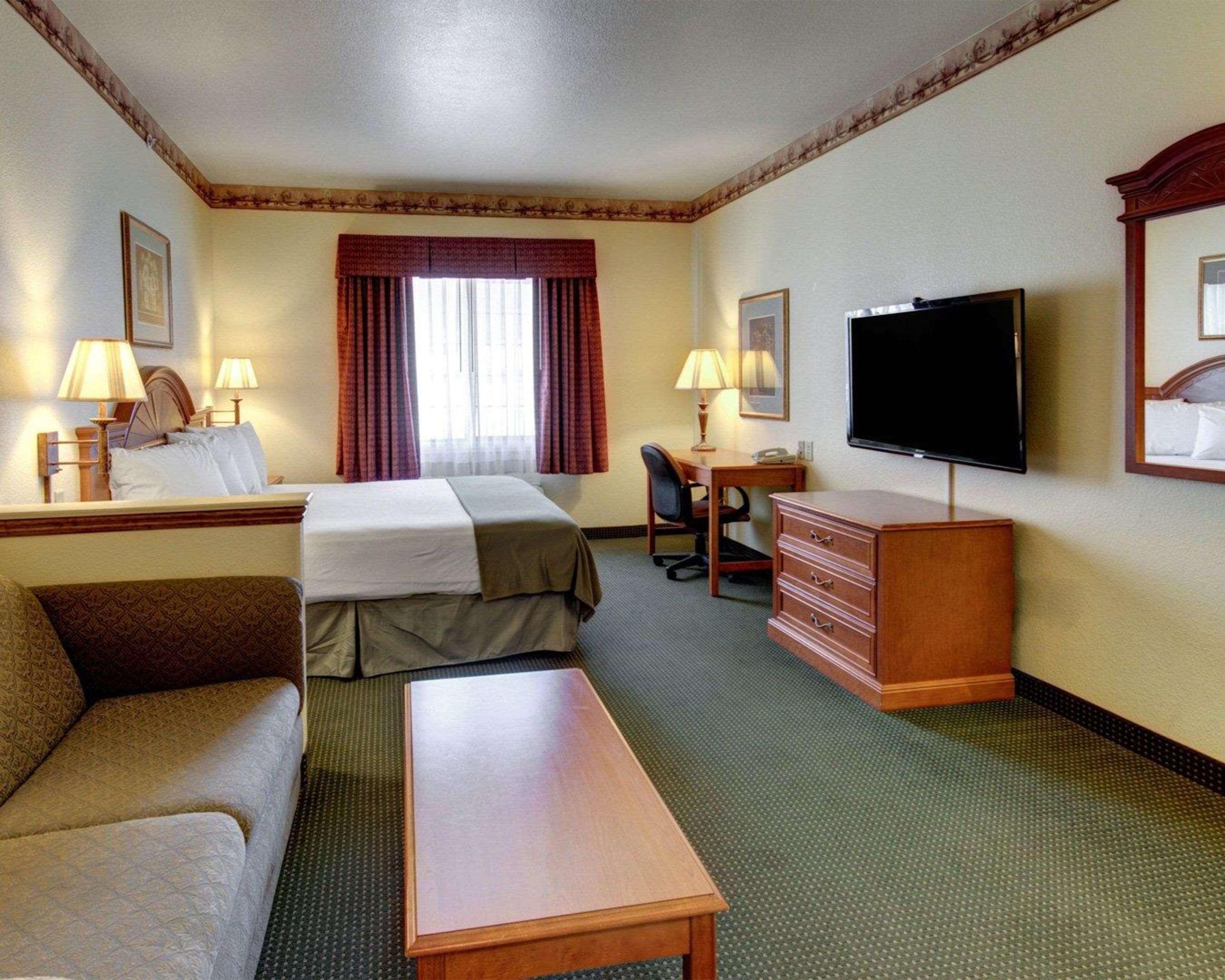 Quality Inn & Suites - Glen Rose Esterno foto