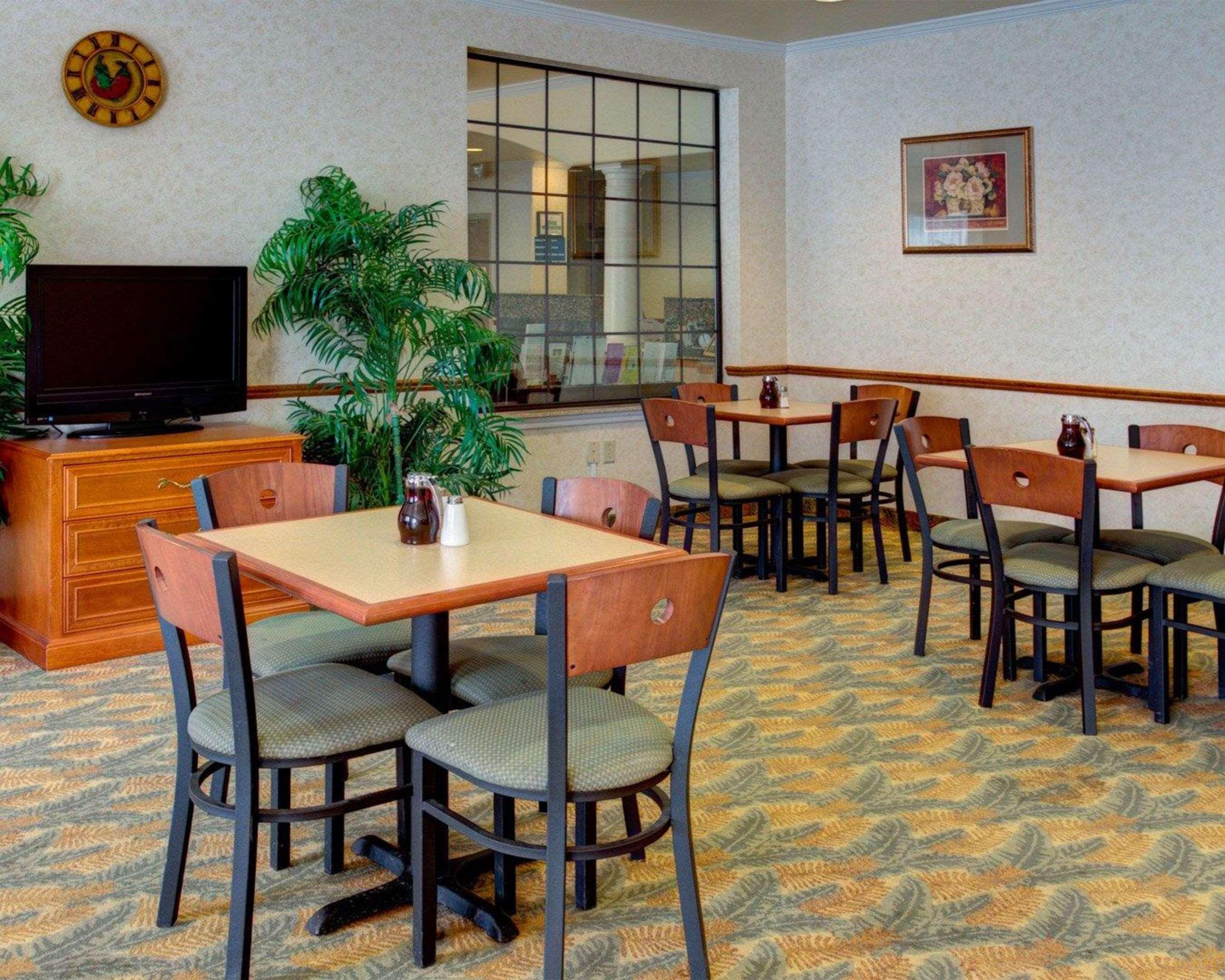 Quality Inn & Suites - Glen Rose Esterno foto