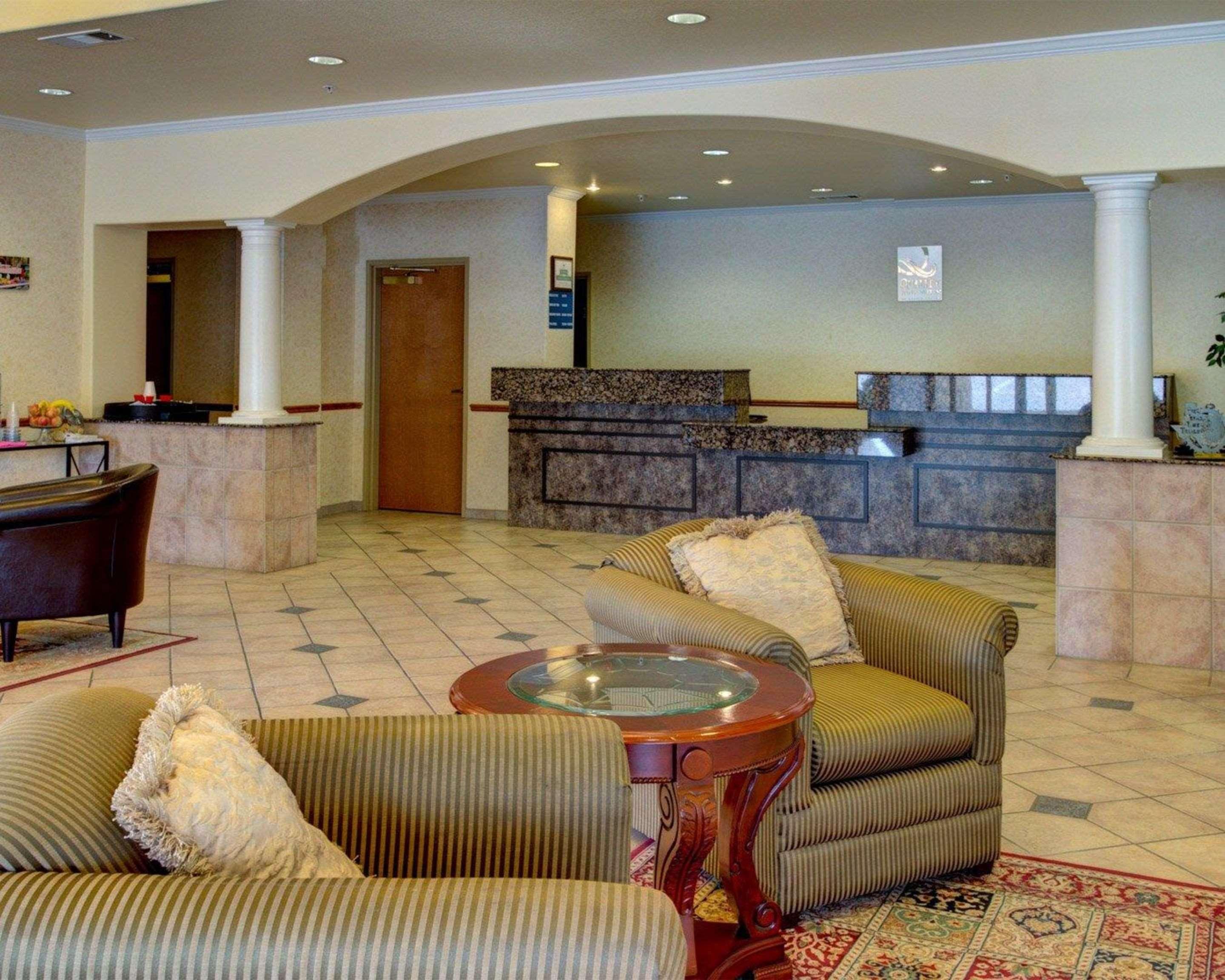 Quality Inn & Suites - Glen Rose Esterno foto