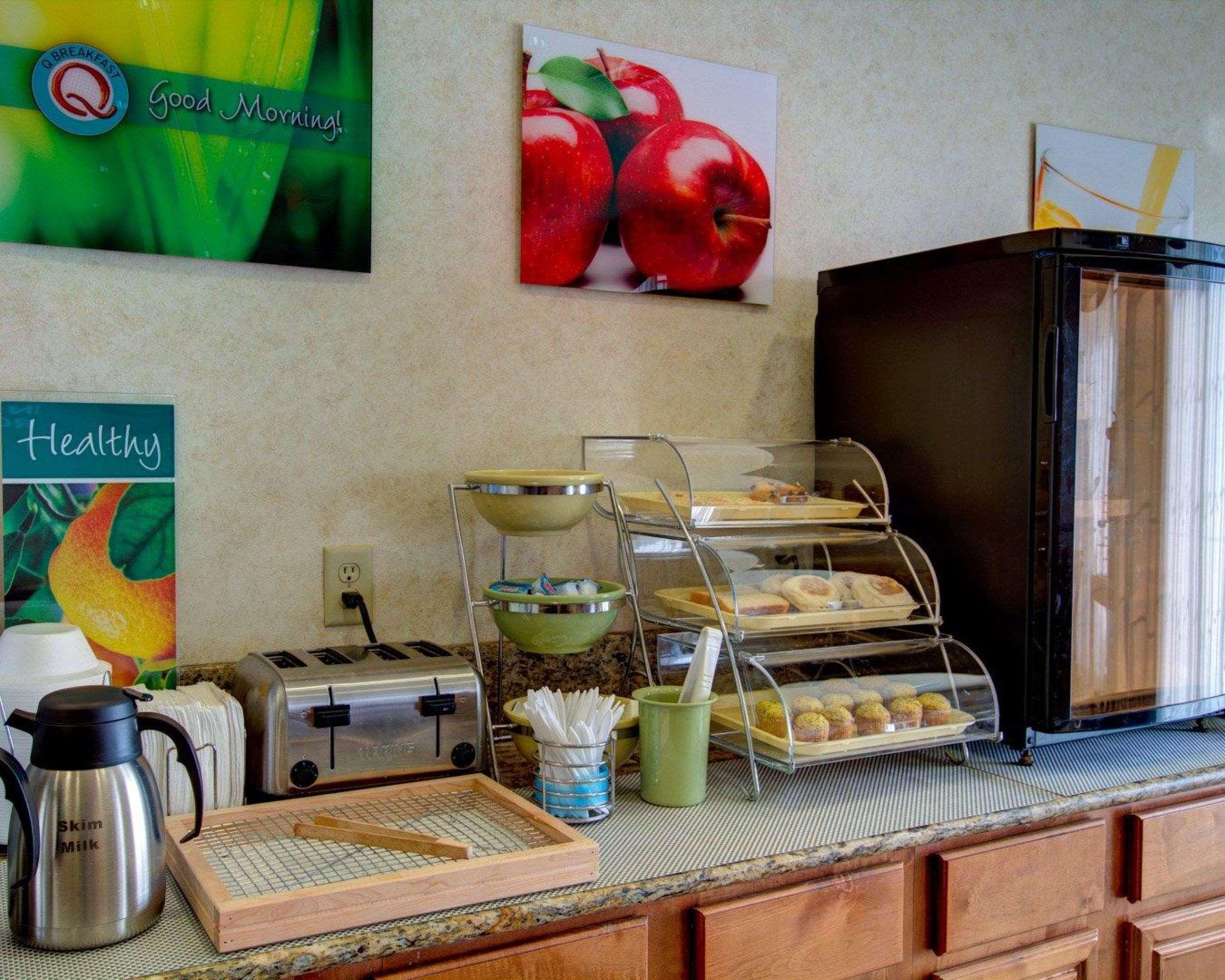 Quality Inn & Suites - Glen Rose Esterno foto